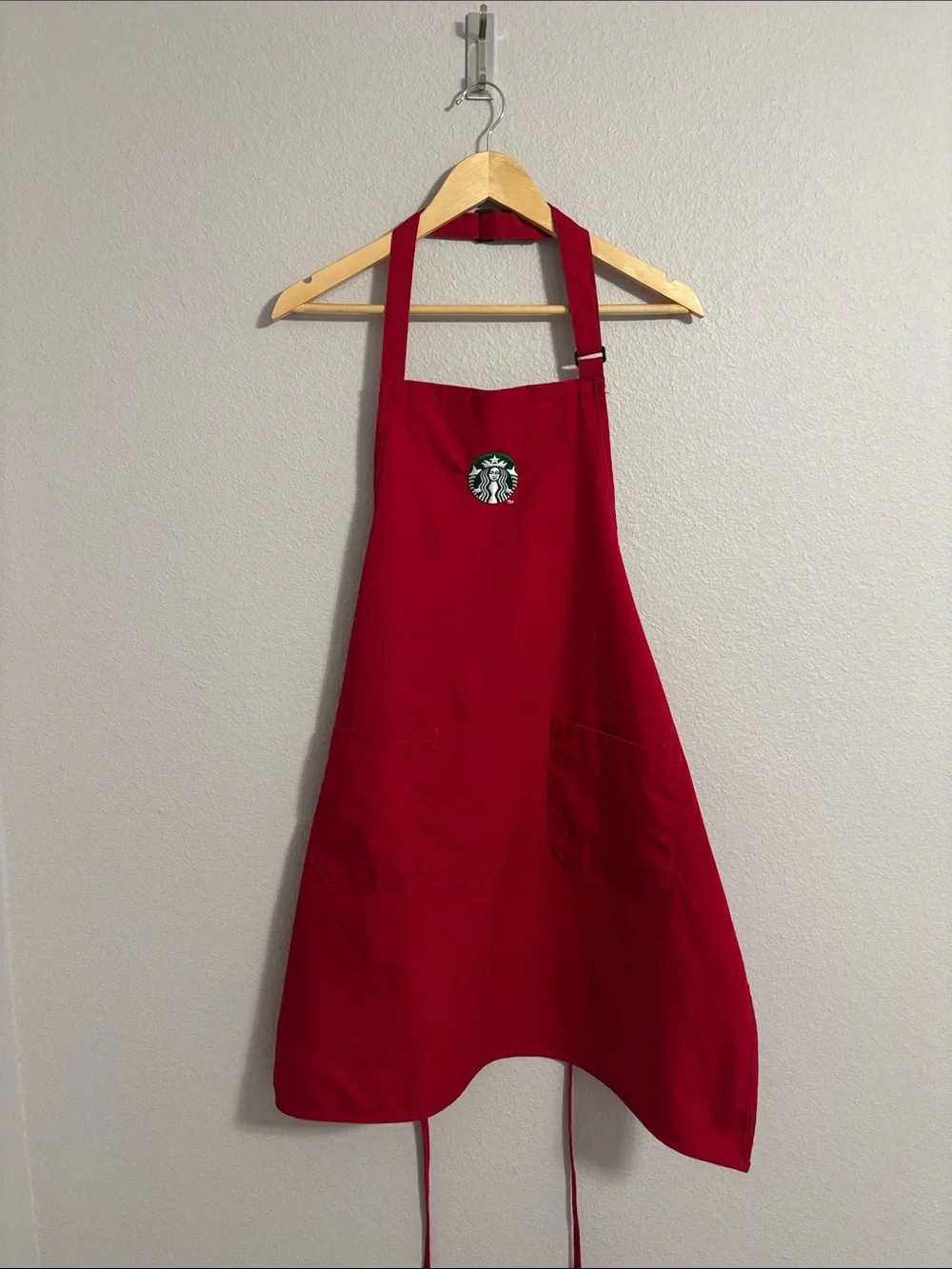 Starbucks Red Double-Pocket Cotton Apron with Logo Holiday